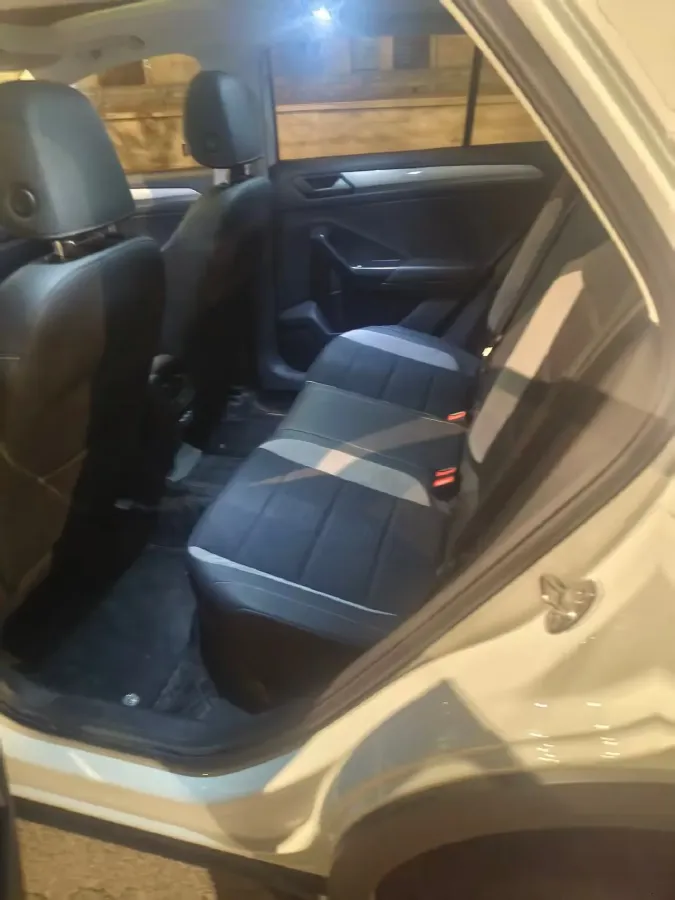 2021 Volkswagen T-Roc 1.4T 150HP L4 7DCT,autocango,china used car exporter,china ev exporter,chinese used car exporter,chinese used ev exporter