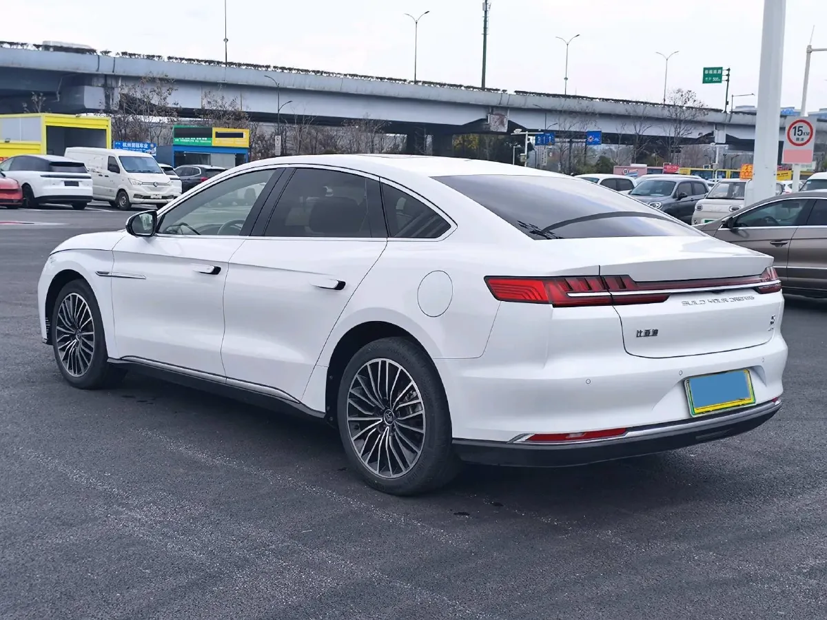 2020 WEY VV7 2.0T 227HP L4 7DCT PHEV,autocango,china used car exporter,china ev exporter,chinese used car exporter,chinese used ev exporter