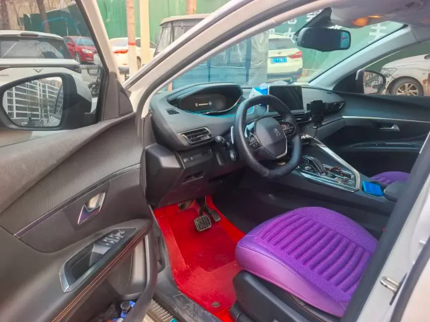 2017 Peugeot 5008 1.8T 204HP L4 6AT,autocango,china used car exporter,china ev exporter,chinese used car exporter,chinese used ev exporter