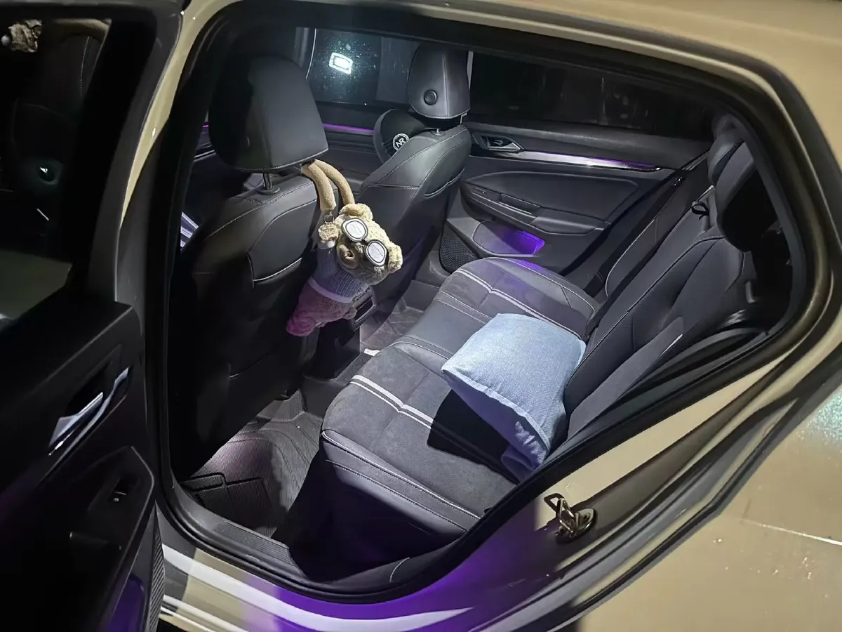 2021 Volkswagen Golf 1.4T 150HP L4 7DCT,autocango,china used car exporter,china ev exporter,chinese used car exporter,chinese used ev exporter