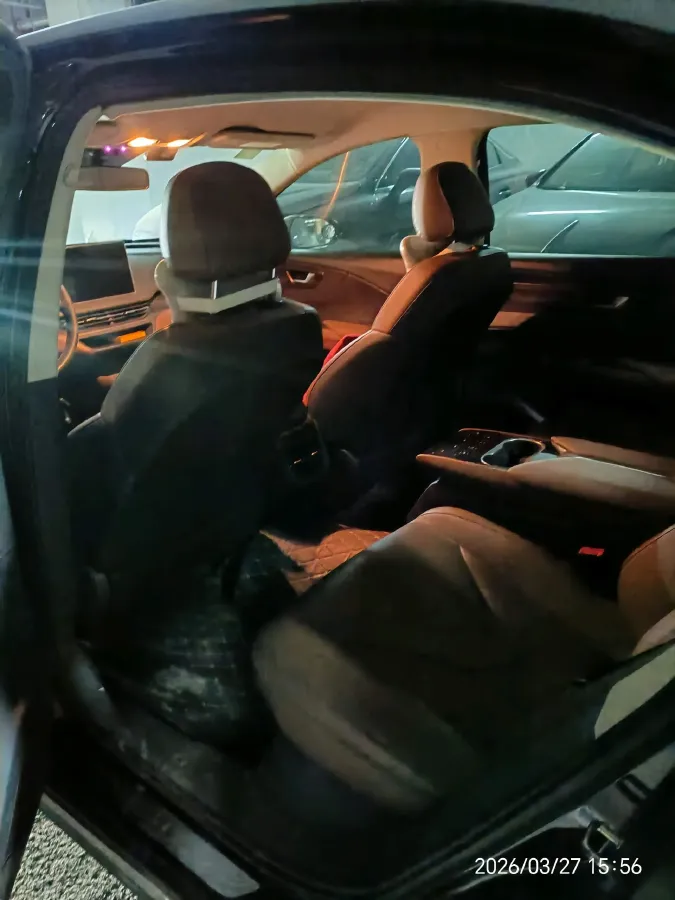 2021 HongQi E-QM5 BEV 54KWH,autocango,china used car exporter,china ev exporter,chinese used car exporter,chinese used ev exporter