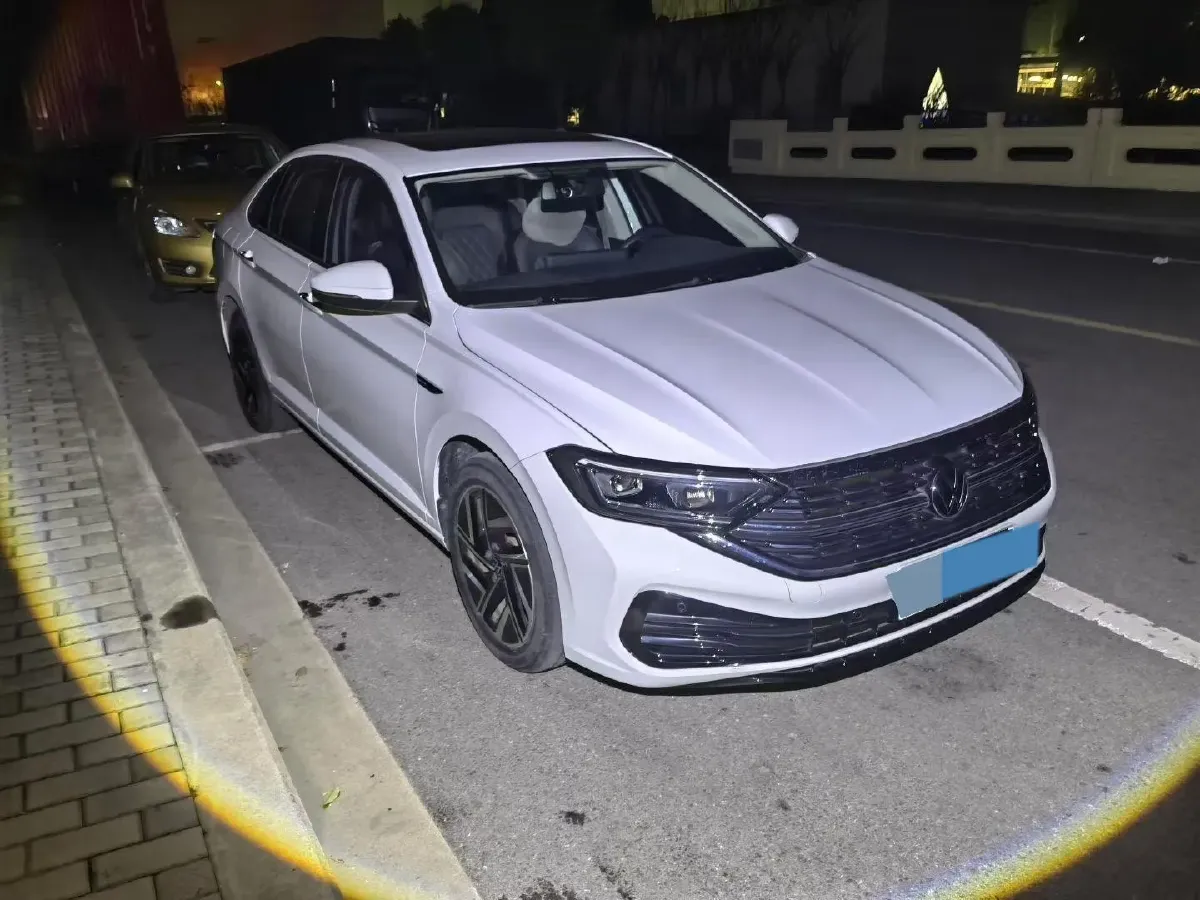 2023 Volkswagen Sagitar 1.4T 150HP L4 7DCT,autocango,china used car exporter,china ev exporter,chinese used car exporter,chinese used ev exporter