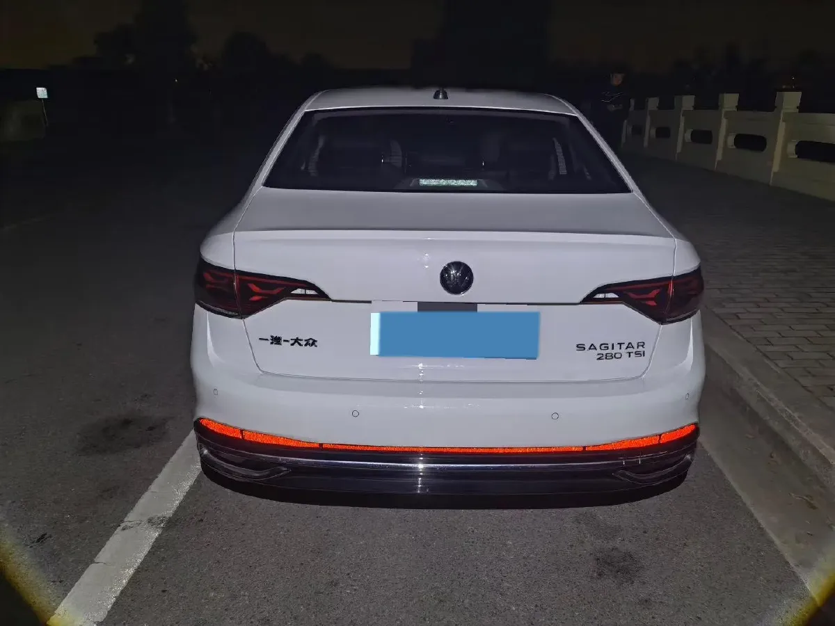 2023 Volkswagen Sagitar 1.4T 150HP L4 7DCT,autocango,china used car exporter,china ev exporter,chinese used car exporter,chinese used ev exporter