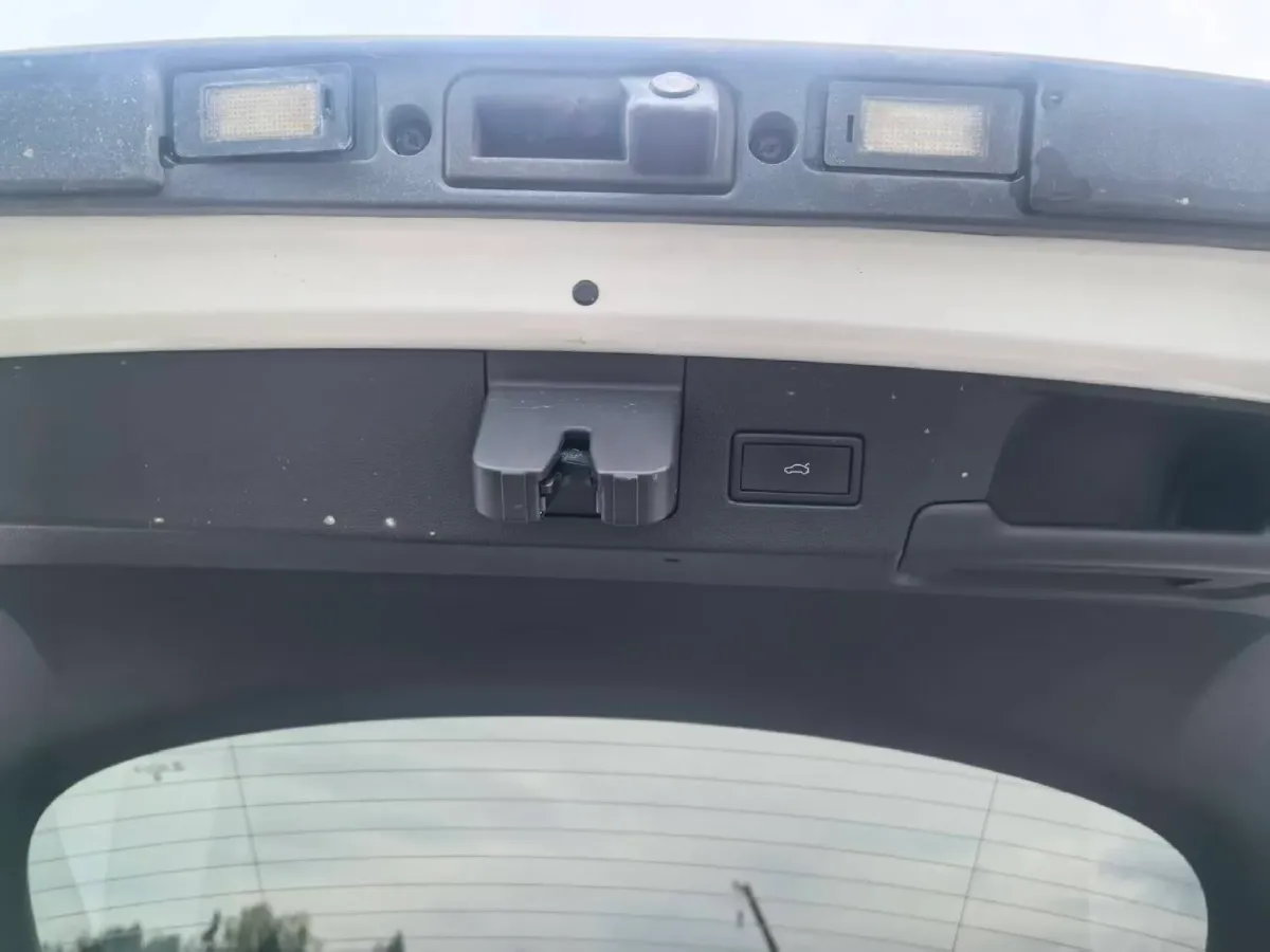 2023 Volkswagen Lamando 1.4T 150HP L4 7DCT,autocango,china used car exporter,china ev exporter,chinese used car exporter,chinese used ev exporter