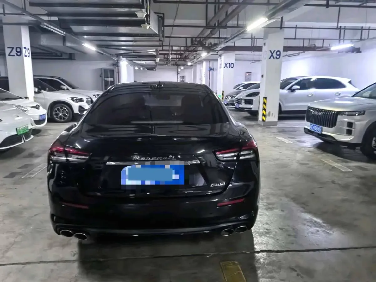 2021 Maserati Ghibli 2.0T 330HP L4 8AT,autocango,china used car exporter,china ev exporter,chinese used car exporter,chinese used ev exporter