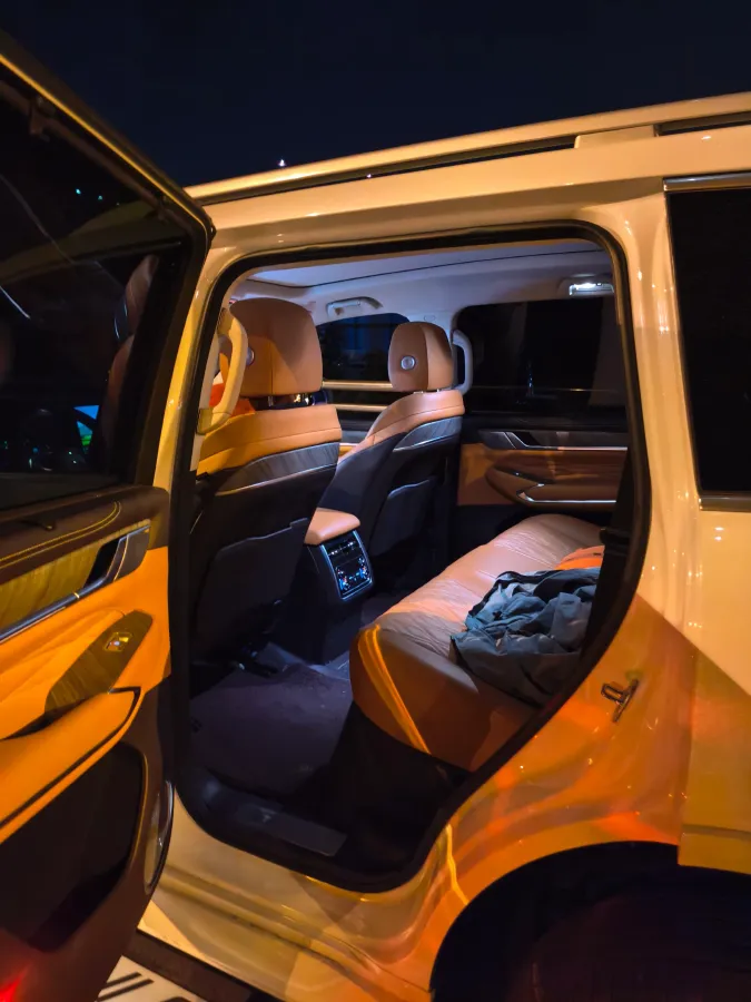 2023 Tank 500 2.0T 252HP L4 9AT PHEV 37.1KWH,autocango,china used car exporter,china ev exporter,chinese used car exporter,chinese used ev exporter