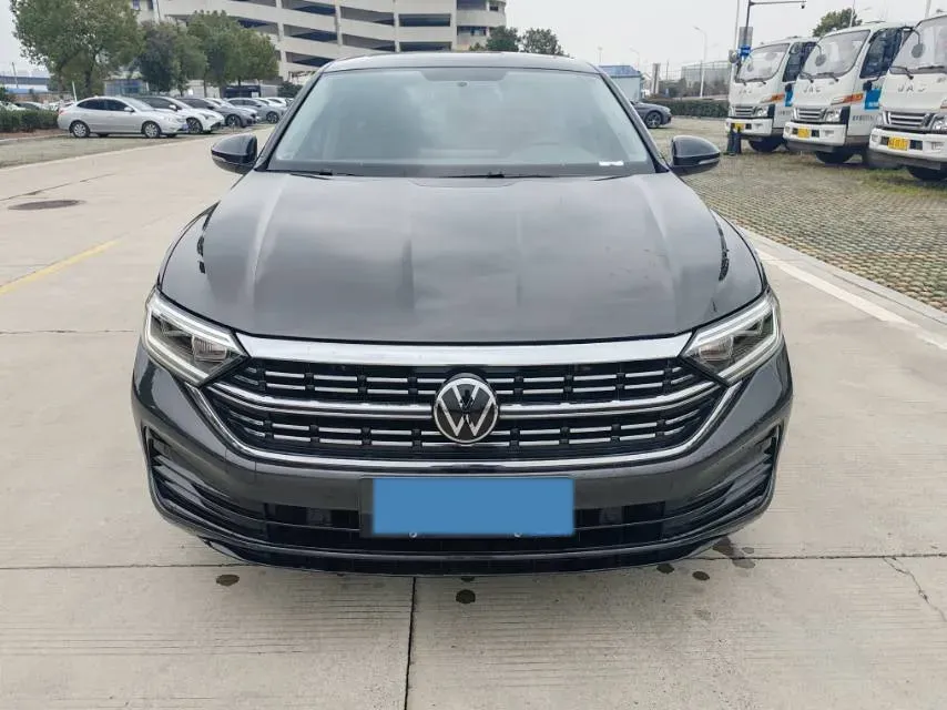 2023 Volkswagen Sagitar 1.4T 150HP L4 7DCT,autocango,china used car exporter,china ev exporter,chinese used car exporter,chinese used ev exporter