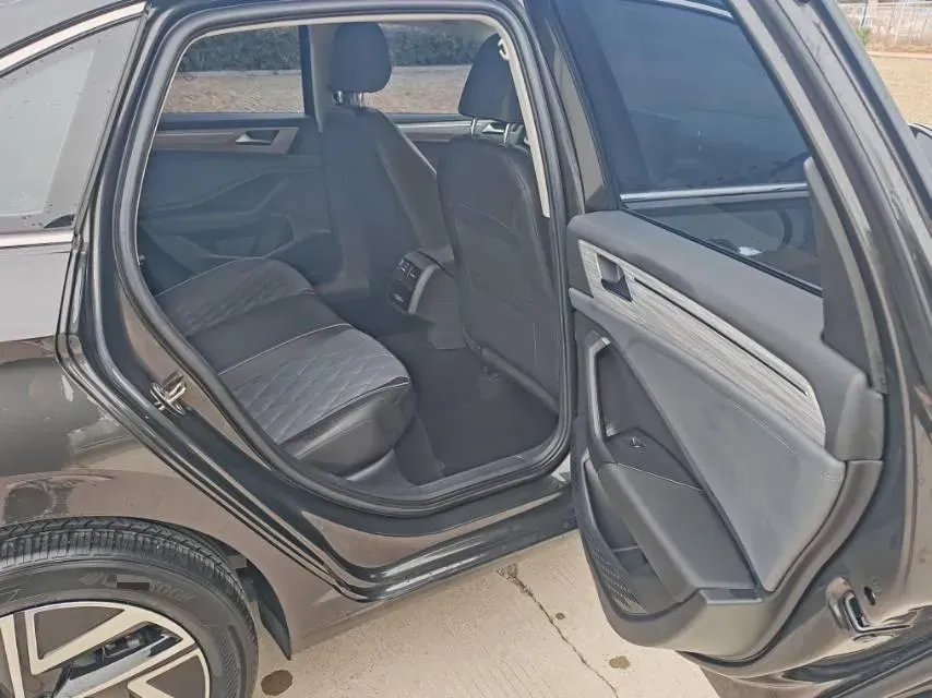 2023 Volkswagen Sagitar 1.4T 150HP L4 7DCT,autocango,china used car exporter,china ev exporter,chinese used car exporter,chinese used ev exporter