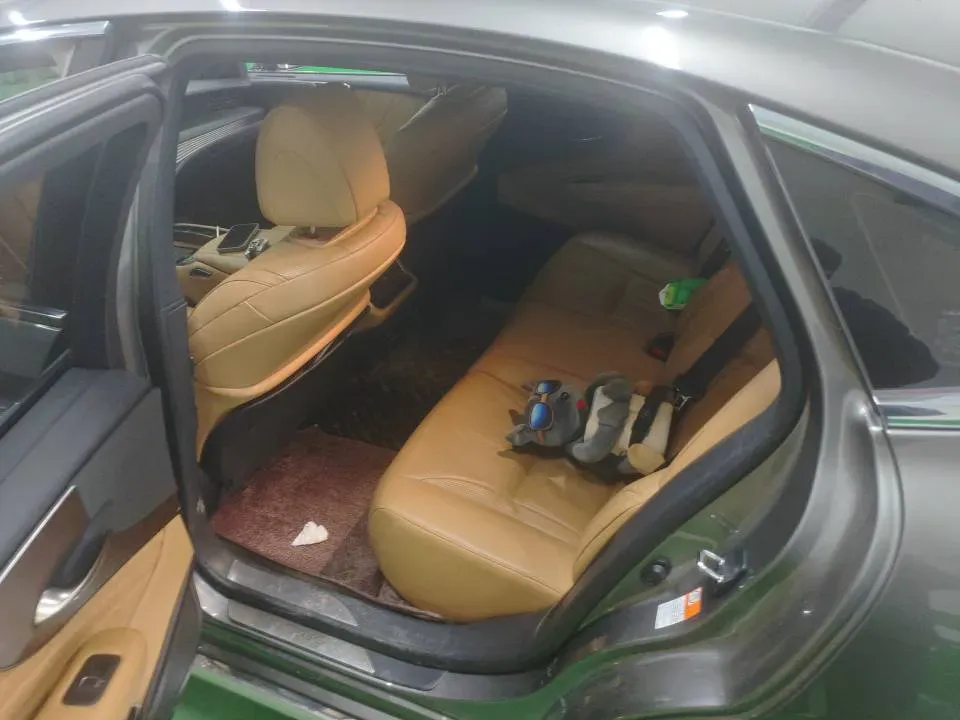 2021 Lexus LS 3.5L 299HP V6 E-CVT Hybrid,autocango,china used car exporter,china ev exporter,chinese used car exporter,chinese used ev exporter