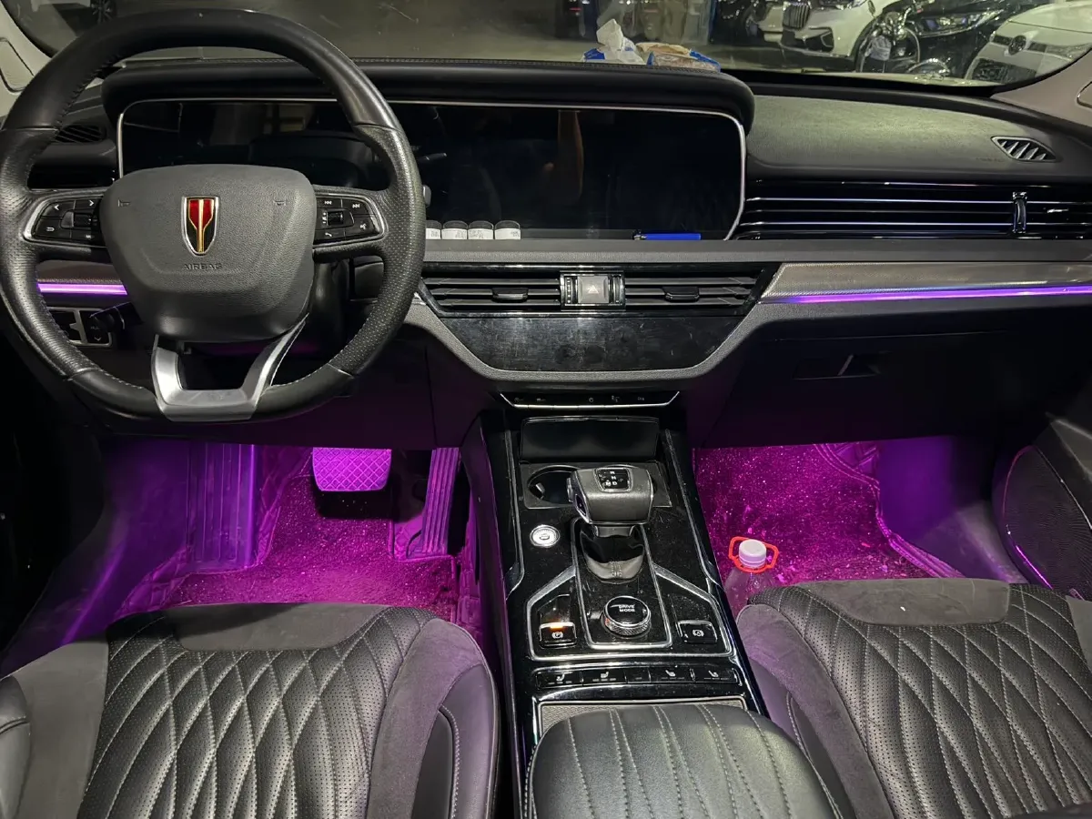 2022 HongQi HS5 2.0T 224HP L4 6AT,autocango,china used car exporter,china ev exporter,chinese used car exporter,chinese used ev exporter