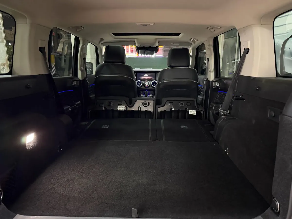 2021 Tank 300 2.0T 227HP L4 8AT,autocango,china used car exporter,china ev exporter,chinese used car exporter,chinese used ev exporter