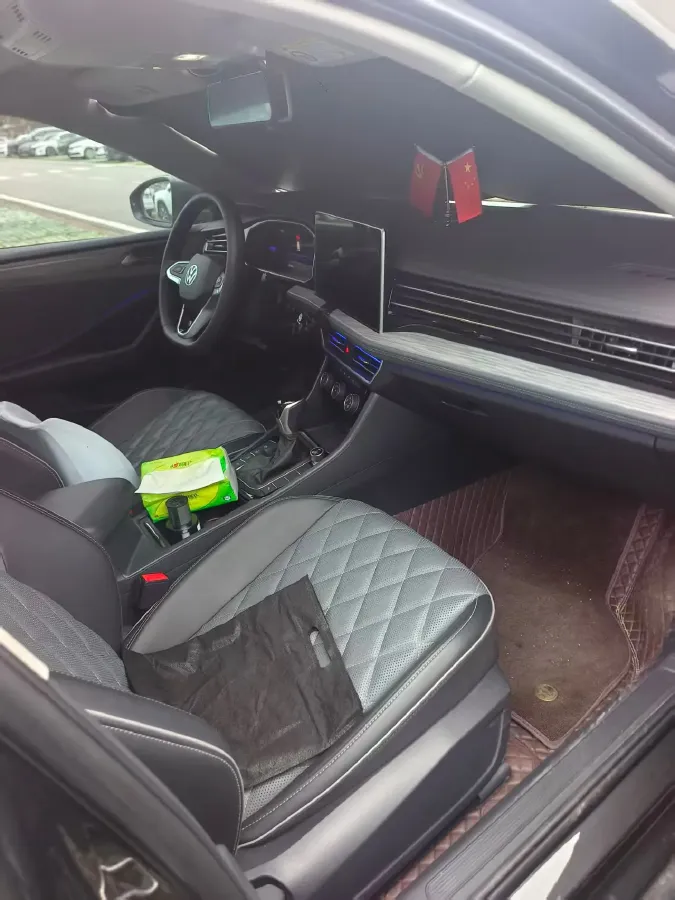 2023 Volkswagen Sagitar 1.5T 160HP L4 7DCT,autocango,china used car exporter,china ev exporter,chinese used car exporter,chinese used ev exporter