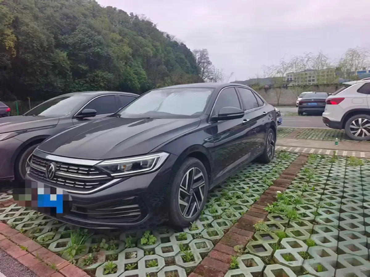 2023 Volkswagen Sagitar 1.5T 160HP L4 7DCT,autocango,china used car exporter,china ev exporter,chinese used car exporter,chinese used ev exporter