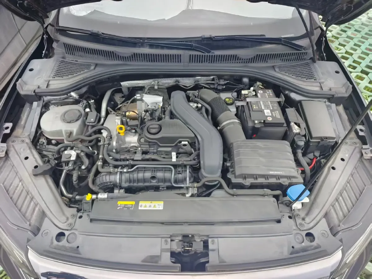 2023 Volkswagen Sagitar 1.5T 160HP L4 7DCT,autocango,china used car exporter,china ev exporter,chinese used car exporter,chinese used ev exporter