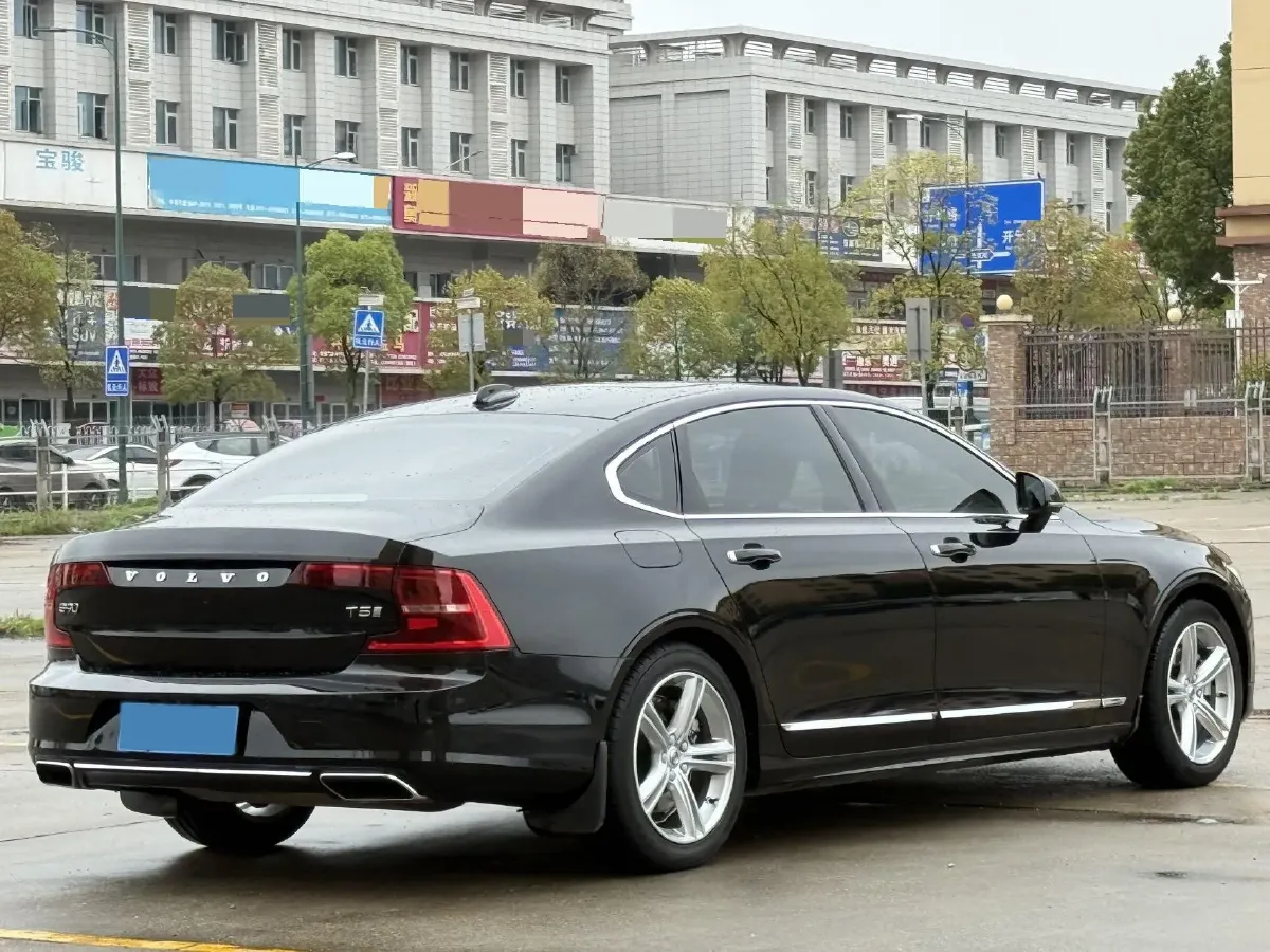 2020 Volvo S90 2.0T 254HP L4 8AT,autocango,china used car exporter,china ev exporter,chinese used car exporter,chinese used ev exporter