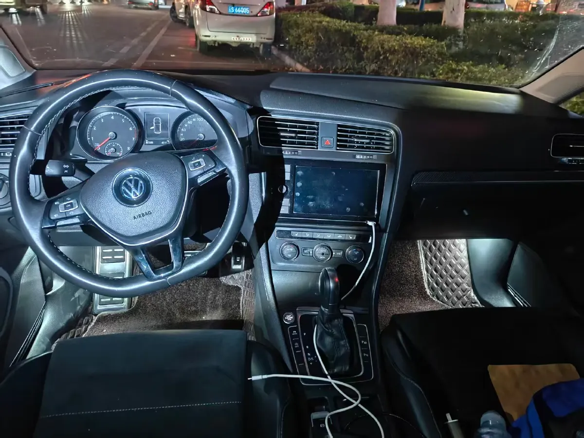 2019 Volkswagen Golf 1.4T 150HP L4 7DCT,autocango,china used car exporter,china ev exporter,chinese used car exporter,chinese used ev exporter