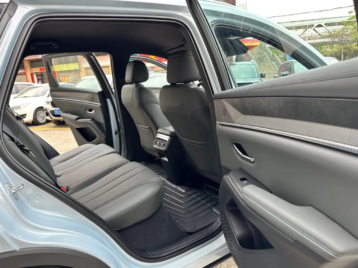 2026 BYD Song Pro 1.5L 101HP L4 E-CVT PHEV,autocango,china used car exporter,china ev exporter,chinese used car exporter,chinese used ev exporter