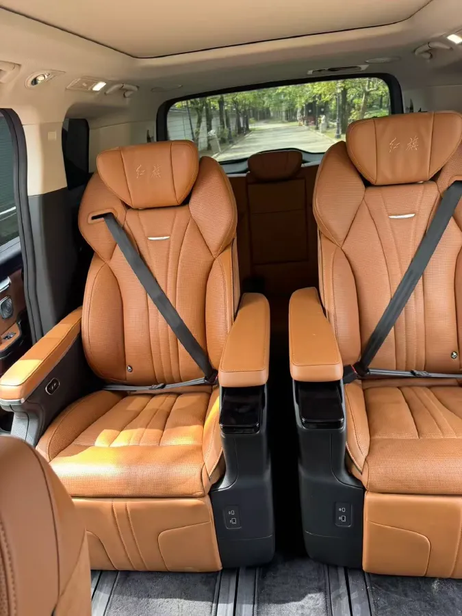 2023 HongQi HQ9 2.0T 252HP L4 8AT,autocango,china used car exporter,china ev exporter,chinese used car exporter,chinese used ev exporter