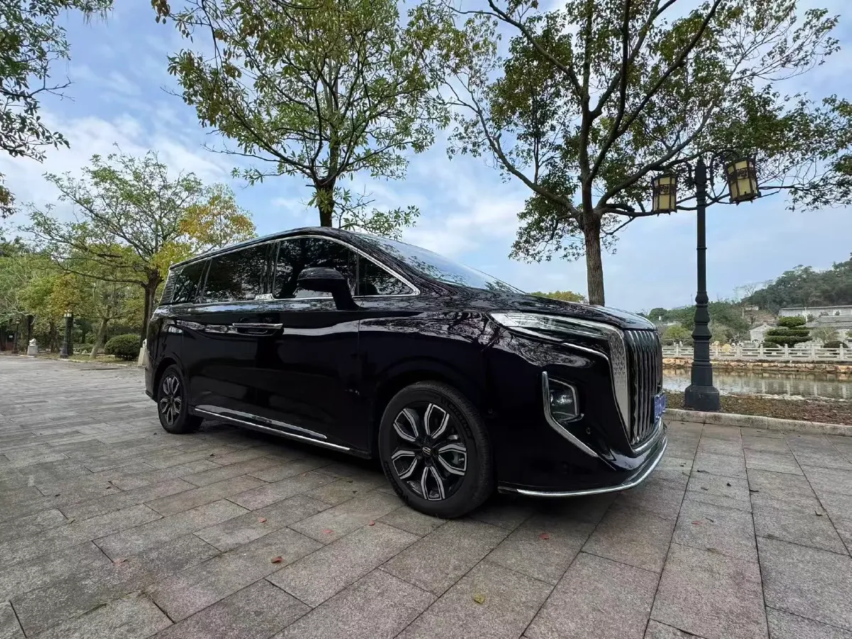 2023 HongQi HQ9 2.0T 252HP L4 8AT,autocango,china used car exporter,china ev exporter,chinese used car exporter,chinese used ev exporter