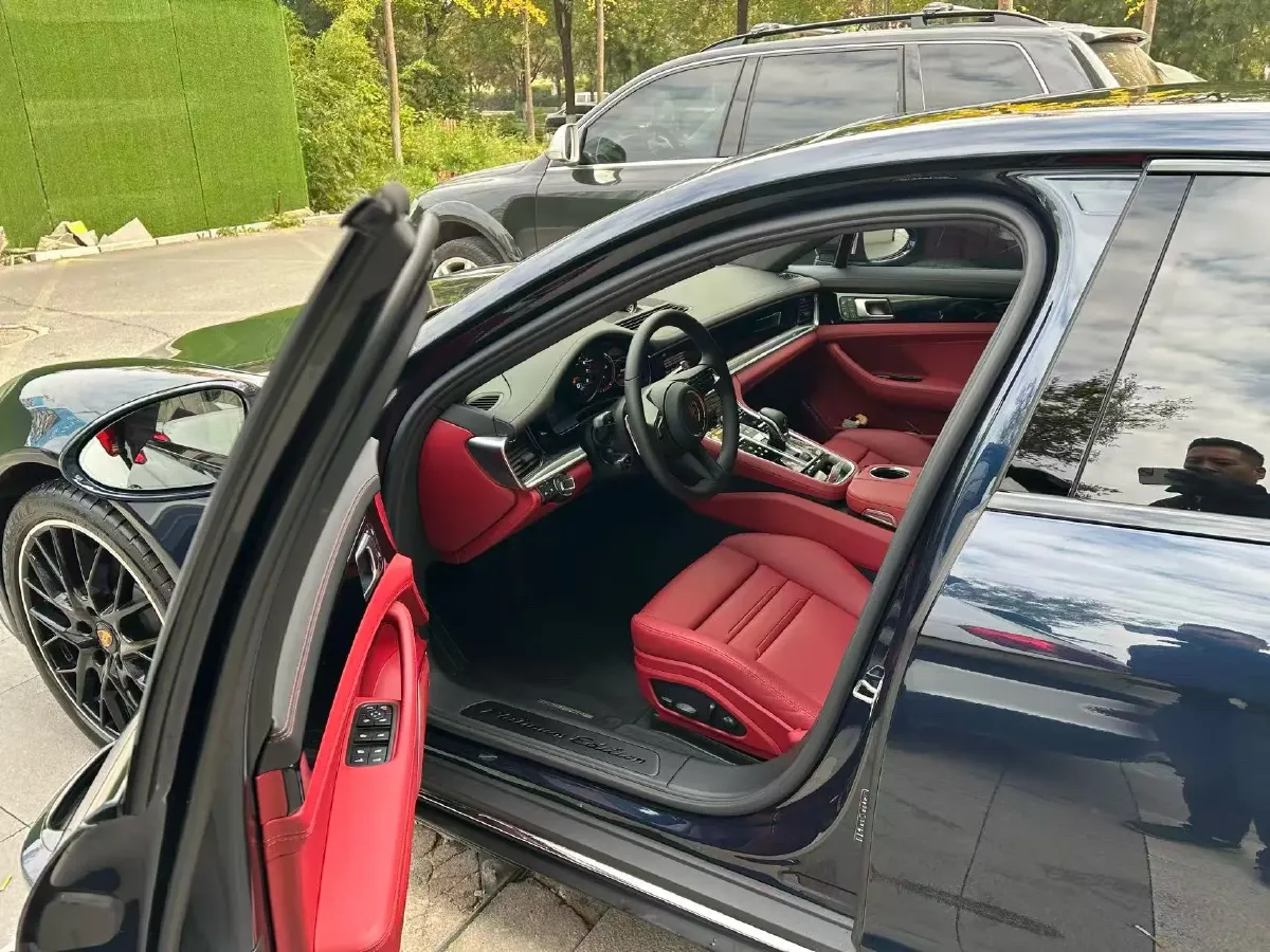2023 Porsche Panamera 2.9T 330HP V6 8DCT,autocango,china used car exporter,china ev exporter,chinese used car exporter,chinese used ev exporter