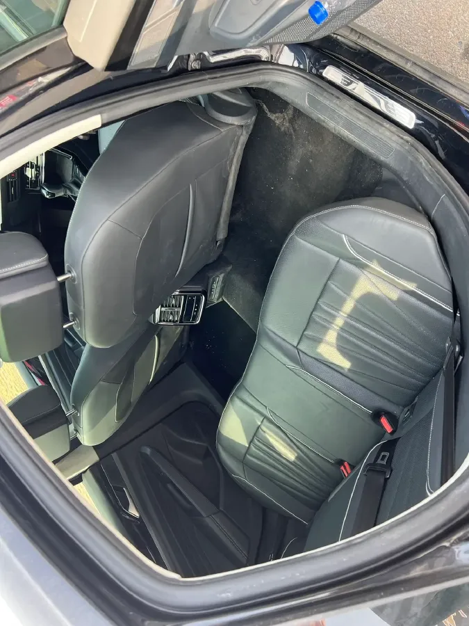 2024 Volkswagen Passat 2.0T 186HP L4 7DCT,autocango,china used car exporter,china ev exporter,chinese used car exporter,chinese used ev exporter