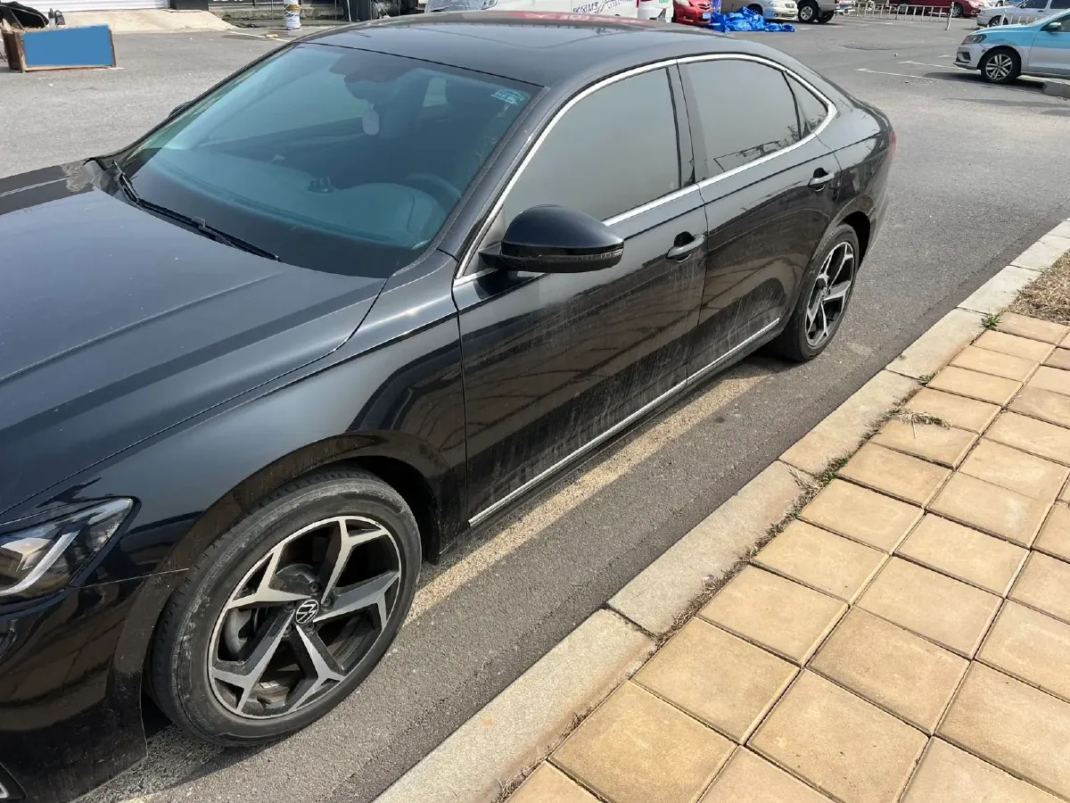 2024 Volkswagen Passat 2.0T 186HP L4 7DCT,autocango,china used car exporter,china ev exporter,chinese used car exporter,chinese used ev exporter