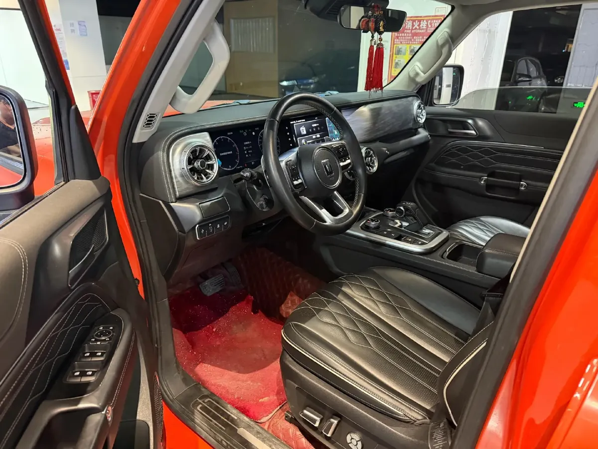 2021 Tank 300 2.0T 227HP L4 8AT,autocango,china used car exporter,china ev exporter,chinese used car exporter,chinese used ev exporter