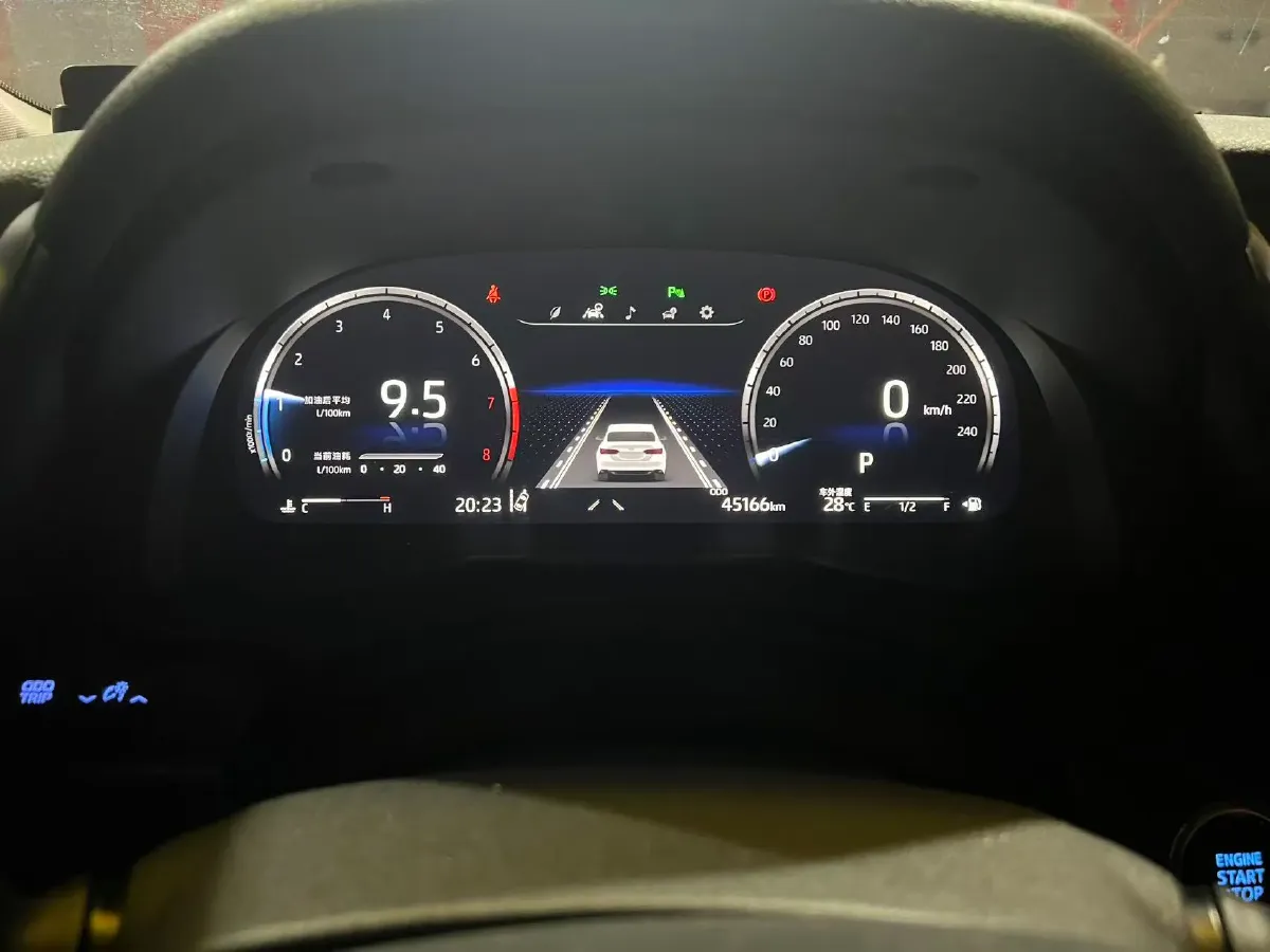 2021 Toyota Camry 2.5L 209HP L4 8AT,autocango,china used car exporter,china ev exporter,chinese used car exporter,chinese used ev exporter