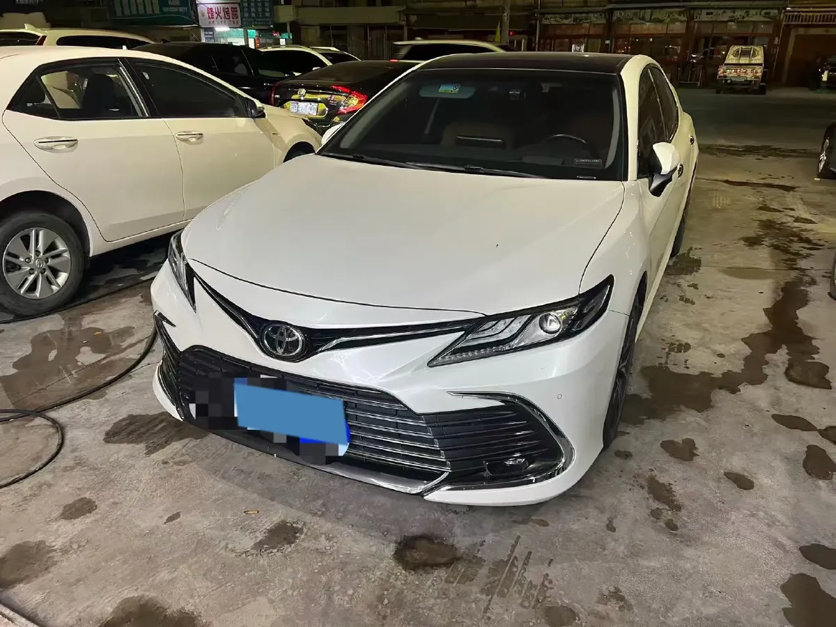 2021 Toyota Camry 2.5L 209HP L4 8AT,autocango,china used car exporter,china ev exporter,chinese used car exporter,chinese used ev exporter