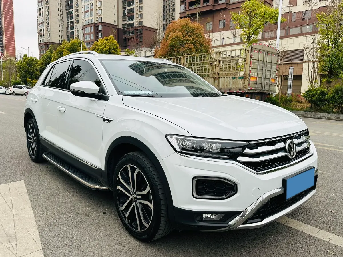 2020 Volkswagen T-Roc 1.4T 150HP L4 7DCT,autocango,china used car exporter,china ev exporter,chinese used car exporter,chinese used ev exporter