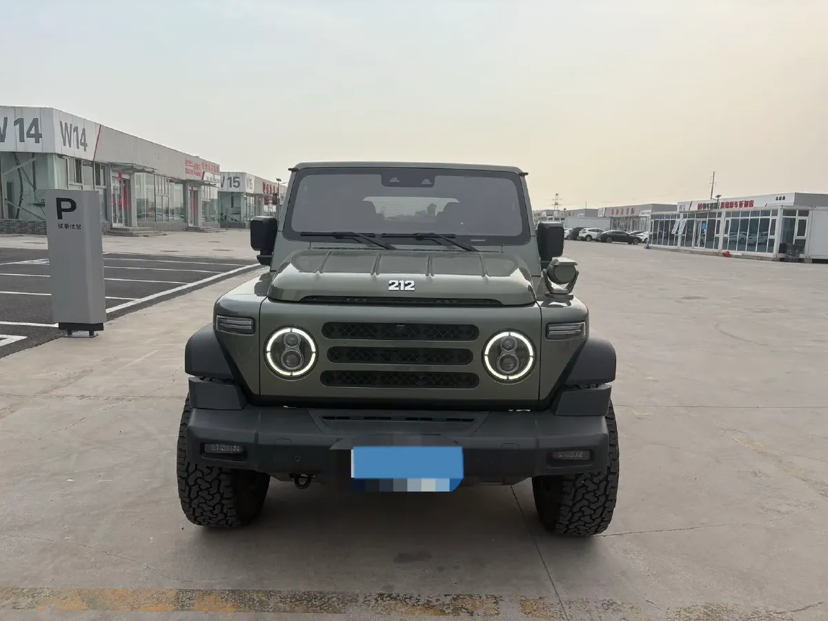 2024 212 212 T01 2.0T 252HP L4 8AT,autocango,china used car exporter,china ev exporter,chinese used car exporter,chinese used ev exporter