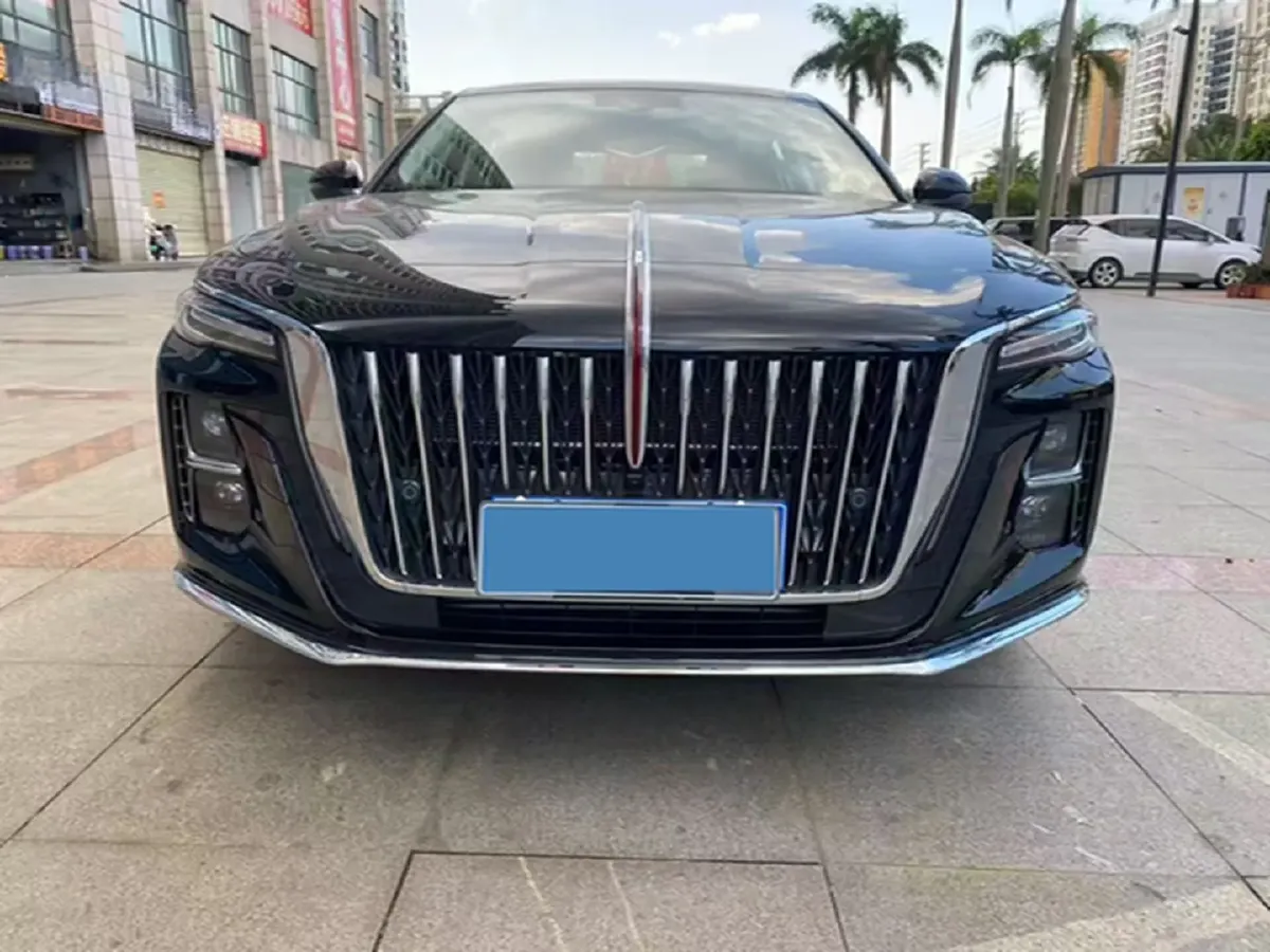 2025 HongQi H5 2.0T 224HP L4 8AT,autocango,china used car exporter,china ev exporter,chinese used car exporter,chinese used ev exporter