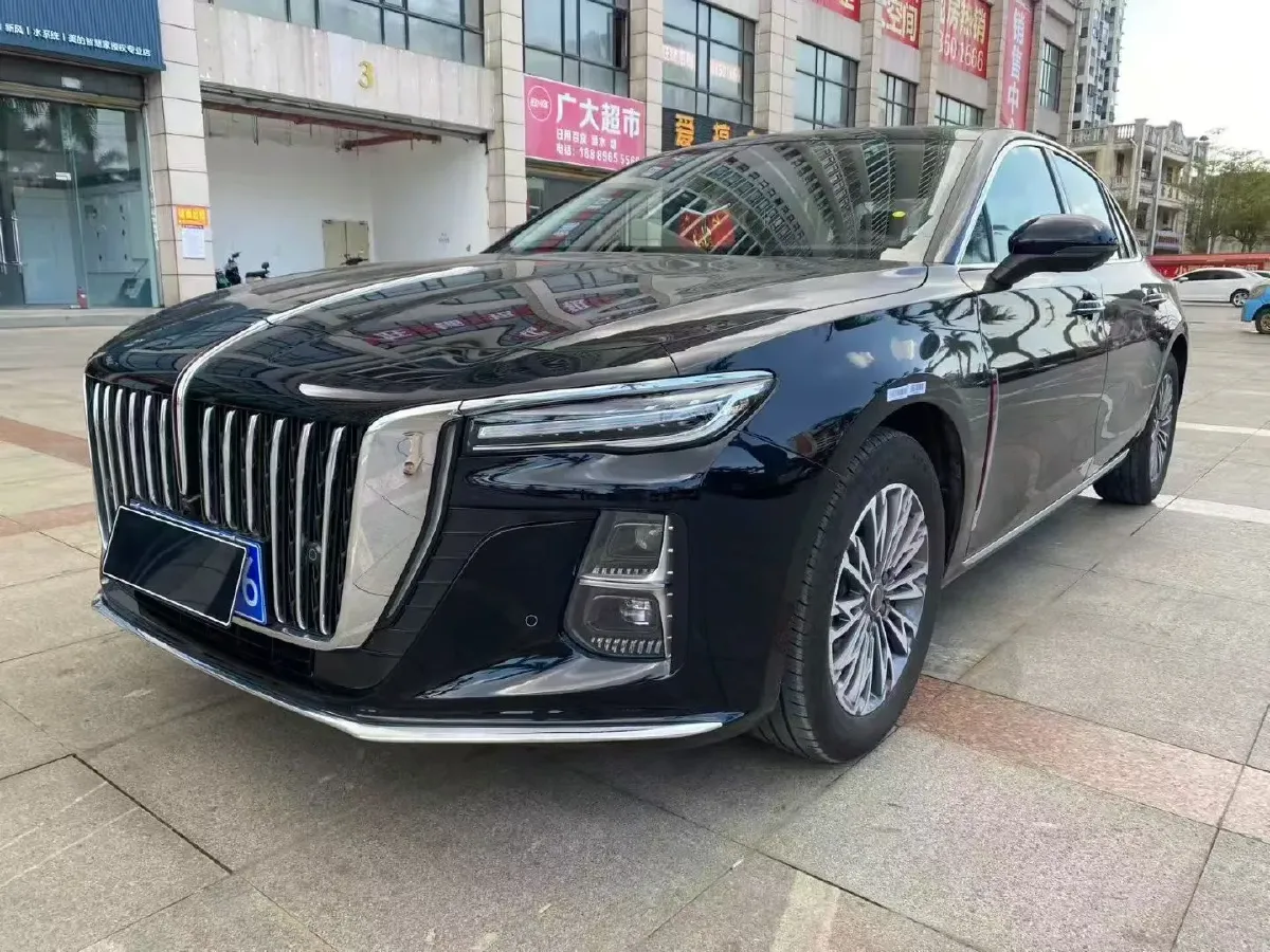 2025 HongQi H5 2.0T 224HP L4 8AT,autocango,china used car exporter,china ev exporter,chinese used car exporter,chinese used ev exporter