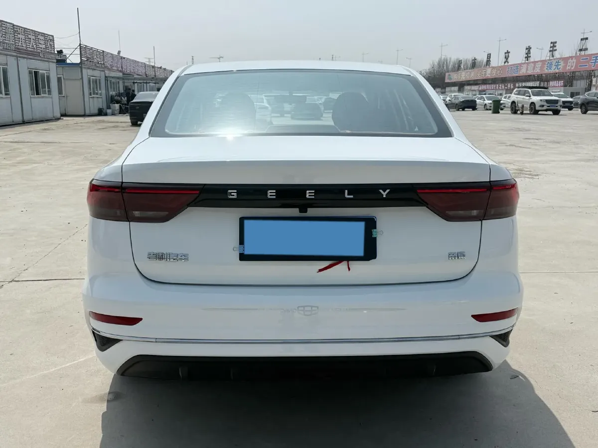 2025 Geely Emgrand 1.5L 127HP L4 5MT,autocango,china used car exporter,china ev exporter,chinese used car exporter,chinese used ev exporter