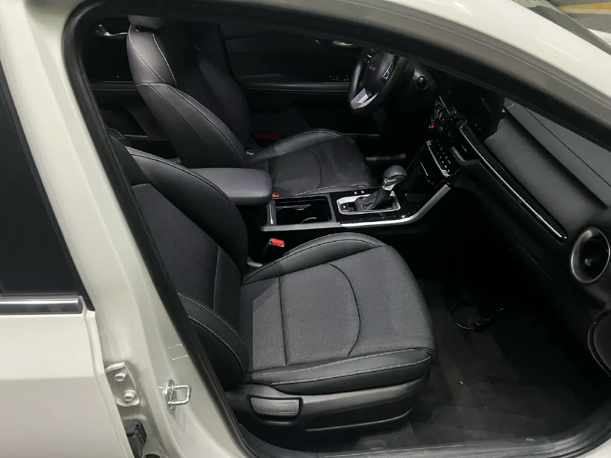 2021 Kia K3 1.5L 115HP L4 CVT,autocango,china used car exporter,china ev exporter,chinese used car exporter,chinese used ev exporter