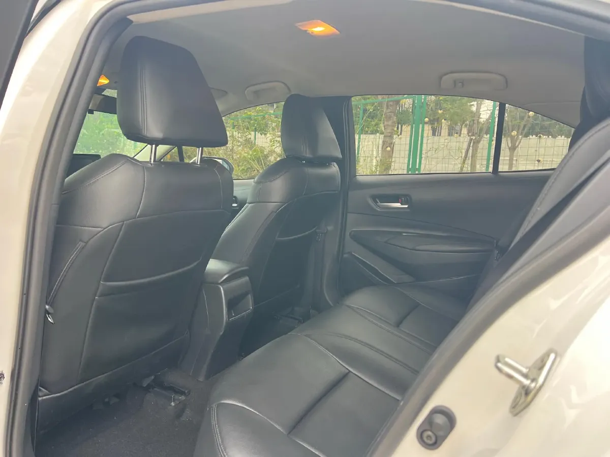 2019 Toyota Corolla 1.2T 116HP L4 CVT,autocango,china used car exporter,china ev exporter,chinese used car exporter,chinese used ev exporter