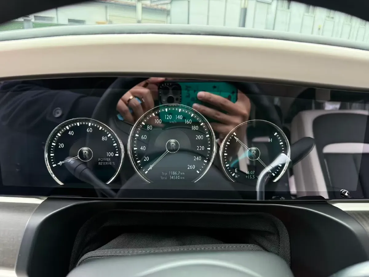 2021 Rolls-Royce Ghost 6.7T 571HP V12 8AT,autocango,china used car exporter,china ev exporter,chinese used car exporter,chinese used ev exporter