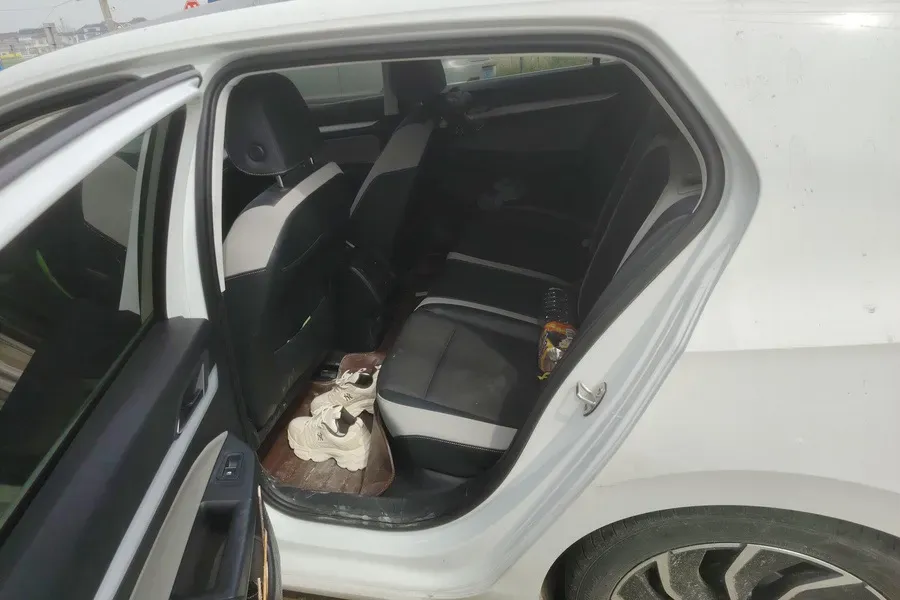 2021 Volkswagen Golf 1.4T 150HP L4 7DCT,autocango,china used car exporter,china ev exporter,chinese used car exporter,chinese used ev exporter