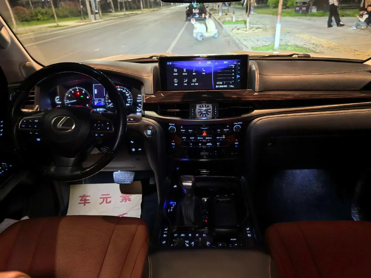 2019 Lexus LX 5.7L 367HP V8 8AT,autocango,china used car exporter,china ev exporter,chinese used car exporter,chinese used ev exporter