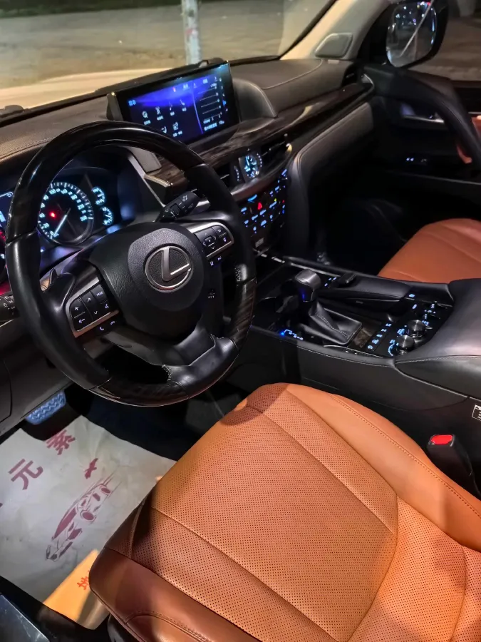 2019 Lexus LX 5.7L 367HP V8 8AT,autocango,china used car exporter,china ev exporter,chinese used car exporter,chinese used ev exporter