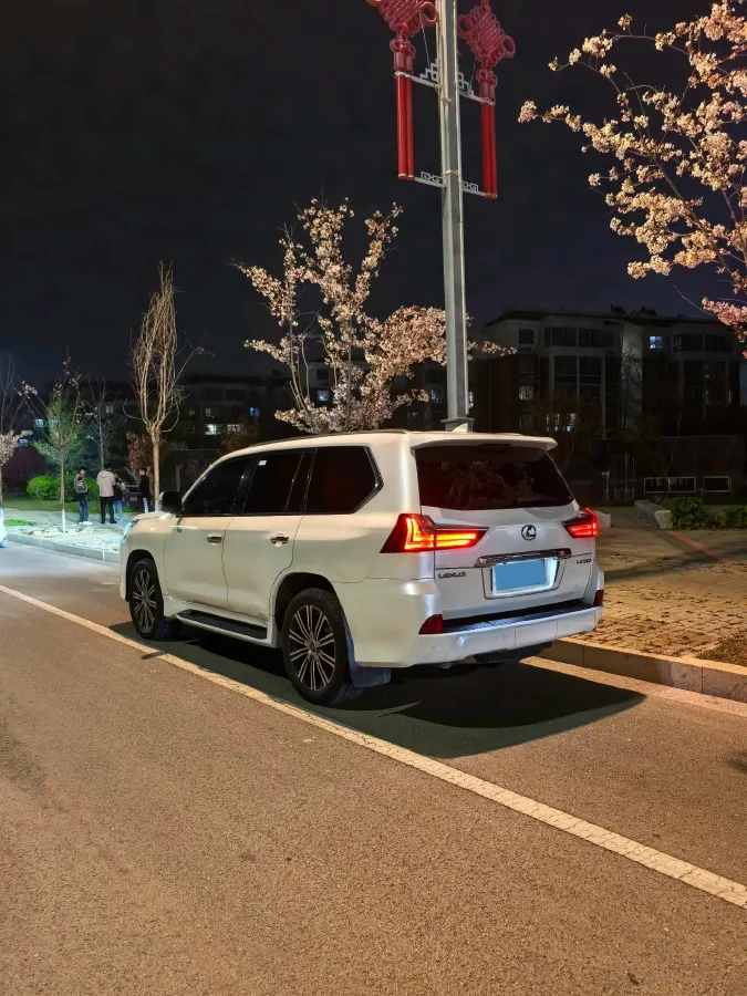 2019 Lexus LX 5.7L 367HP V8 8AT,autocango,china used car exporter,china ev exporter,chinese used car exporter,chinese used ev exporter