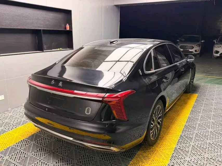 2022 HongQi H5 1.8T 197HP L4 6AT,autocango,china used car exporter,china ev exporter,chinese used car exporter,chinese used ev exporter