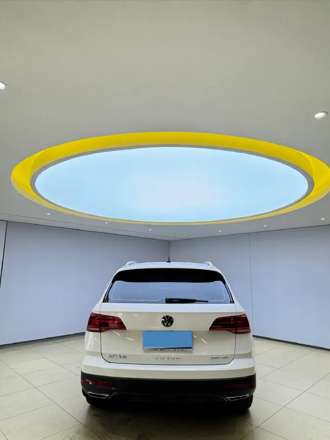 2022 Ford Transit 2.0T 202HP L4 6AT,autocango,china used car exporter,china ev exporter,chinese used car exporter,chinese used ev exporter