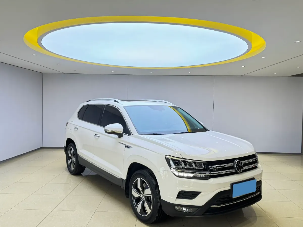 2022 Ford Transit 2.0T 202HP L4 6AT,autocango,china used car exporter,china ev exporter,chinese used car exporter,chinese used ev exporter