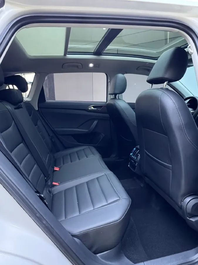 2022 Ford Transit 2.0T 202HP L4 6AT,autocango,china used car exporter,china ev exporter,chinese used car exporter,chinese used ev exporter