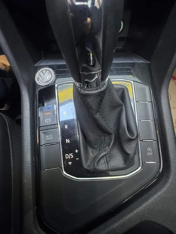 2022 Ford Transit 2.0T 202HP L4 6AT,autocango,china used car exporter,china ev exporter,chinese used car exporter,chinese used ev exporter