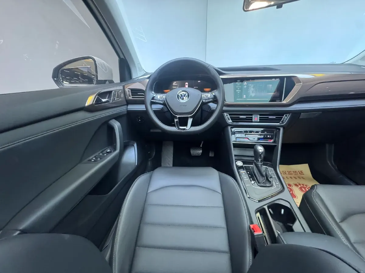 2022 Ford Transit 2.0T 202HP L4 6AT,autocango,china used car exporter,china ev exporter,chinese used car exporter,chinese used ev exporter