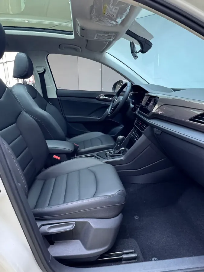 2022 Ford Transit 2.0T 202HP L4 6AT,autocango,china used car exporter,china ev exporter,chinese used car exporter,chinese used ev exporter