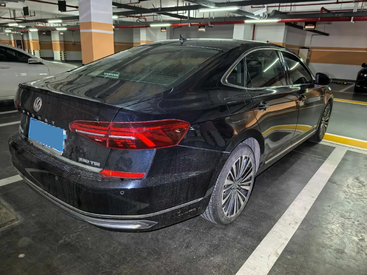 2019 Volvo V40 1.5T 152HP L4 6AT,autocango,china used car exporter,china ev exporter,chinese used car exporter,chinese used ev exporter