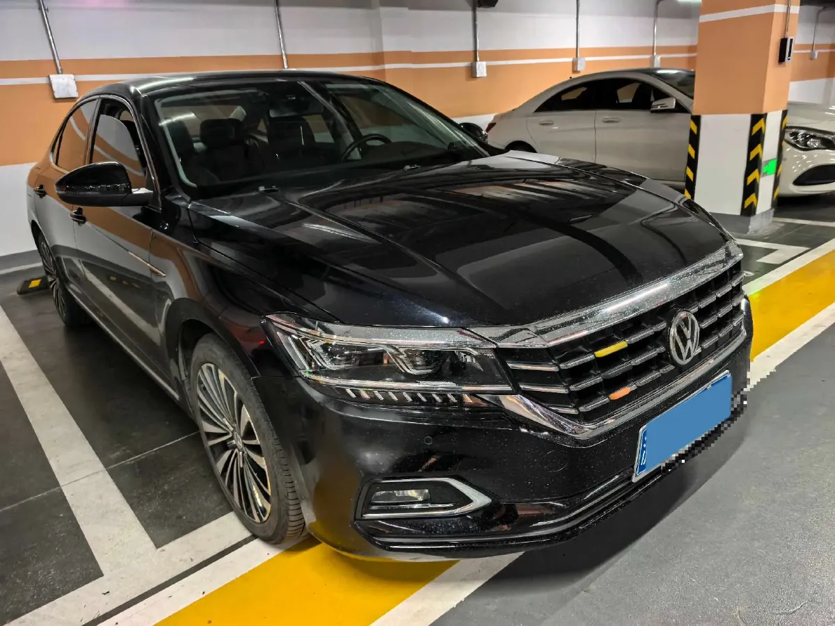 2019 Volvo V40 1.5T 152HP L4 6AT,autocango,china used car exporter,china ev exporter,chinese used car exporter,chinese used ev exporter